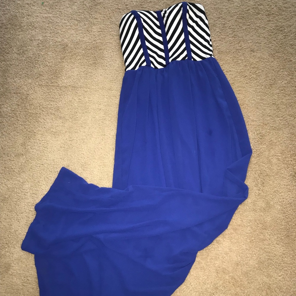 IRIS Strapless Maxi Dress szS